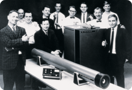 smart3 1970: Lumenis (previously Coherent) introduced the first argon laser photocoagulator in ophthalmology.